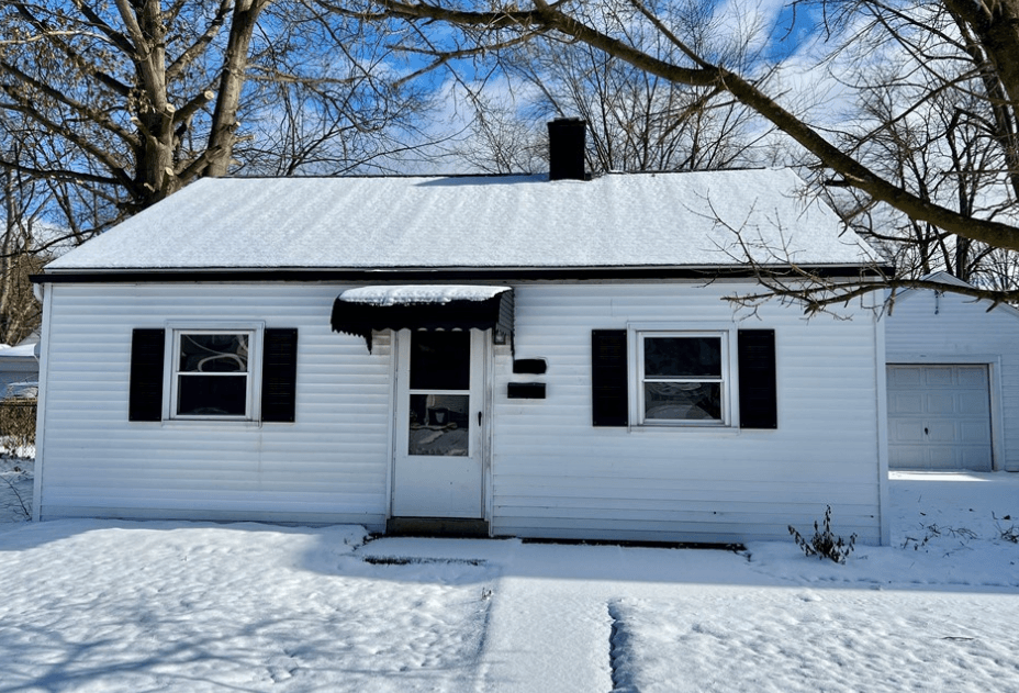 Finished Elyria house exterior in winter